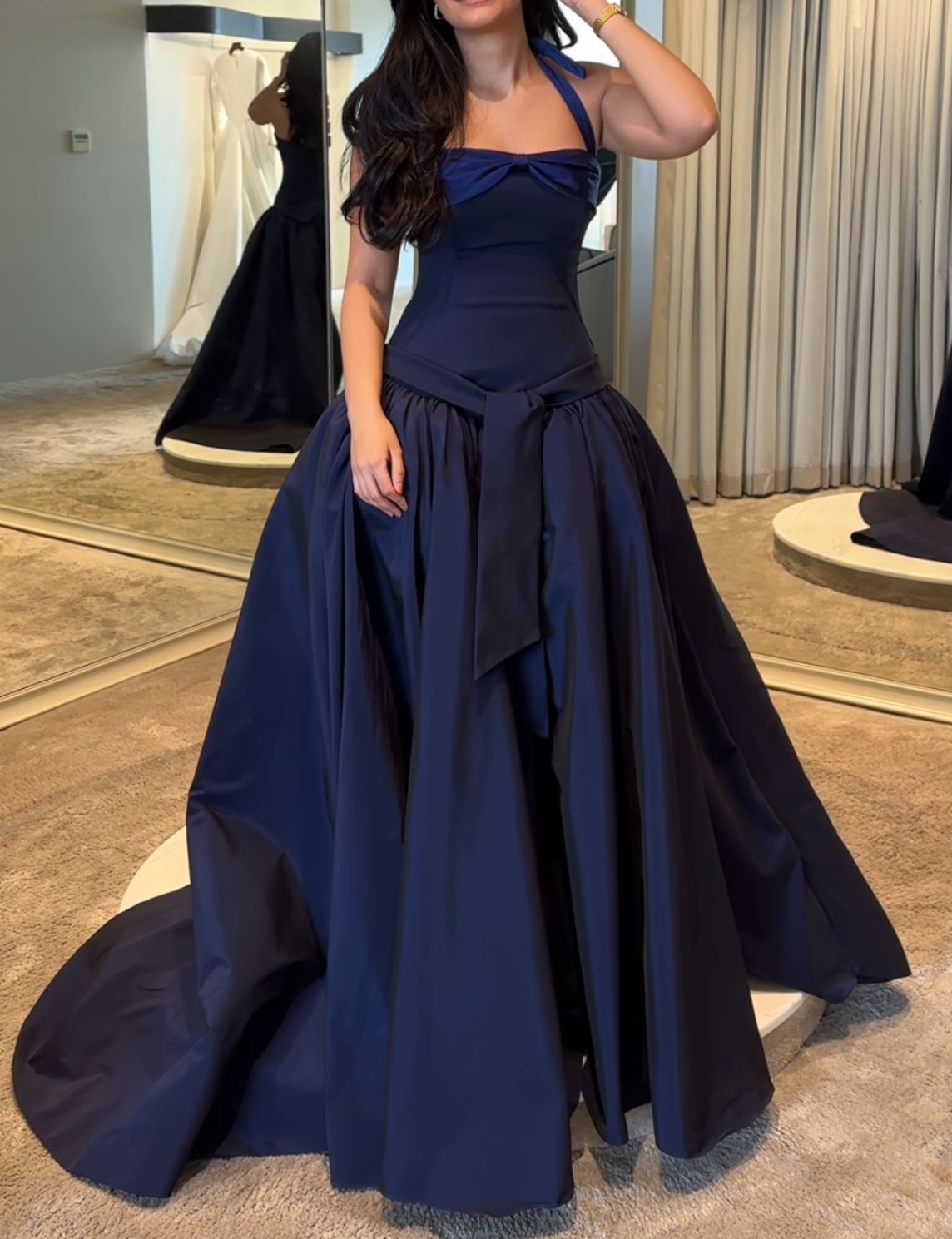 Robe de bal chic dos nu en satin bleu marine, longue jusqu'au sol, AB1837