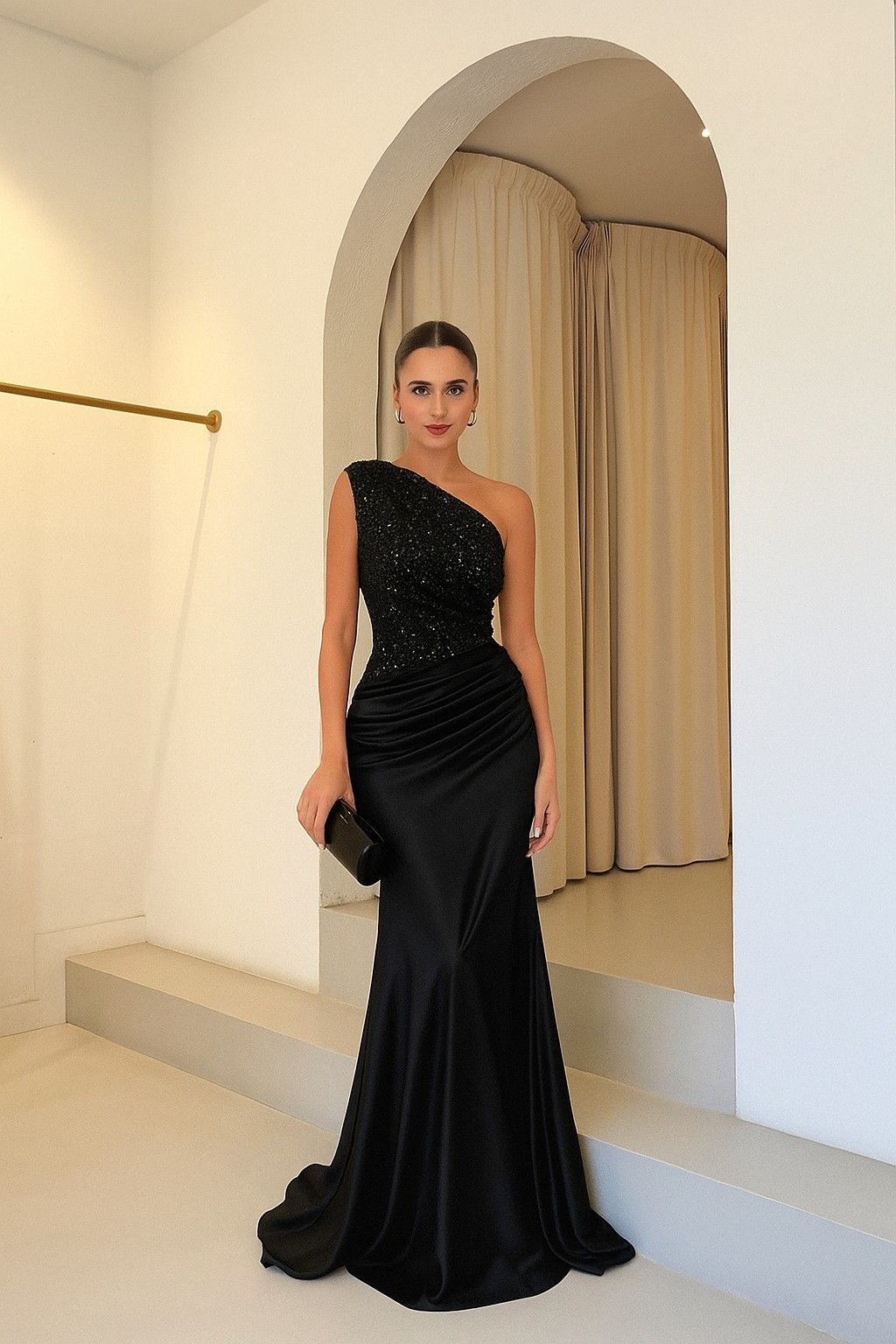 Elegante Meerjungfrau-Abendkleider mit One Shoulder in Schwarz für Kreuzfahrten, formelle Anlässe, lange Geburtstags-Outfits AB3802