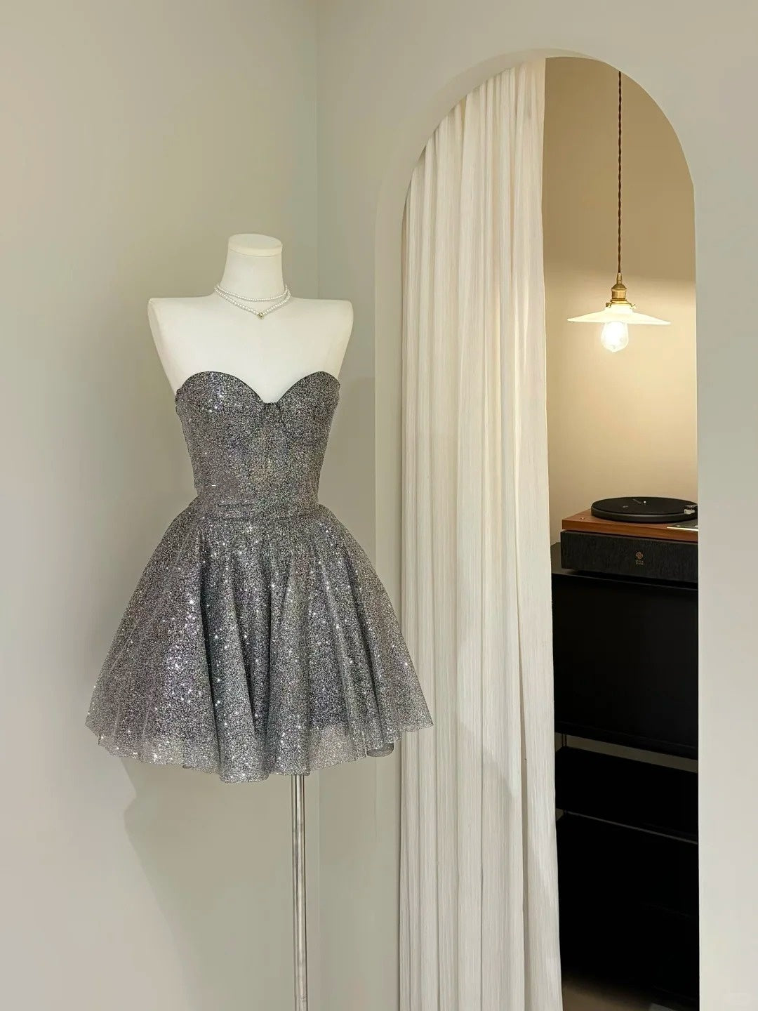 Sparkly Ball Gown Sweetheart Sequin Night Short Graduation Dress Inspo Senior Homecoming Outfits RB4881
