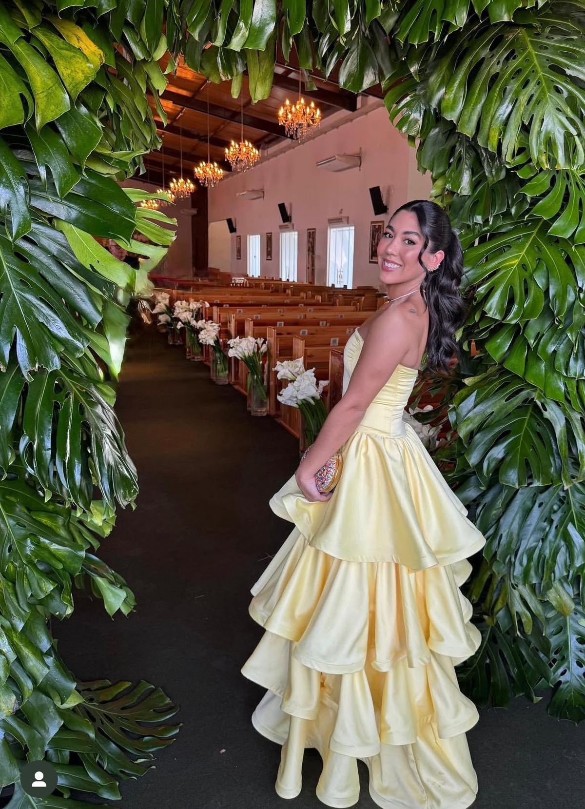 Robe de bal bustier jaune satinée à volants, inspiration robe de soirée, robe de remise de diplôme N127