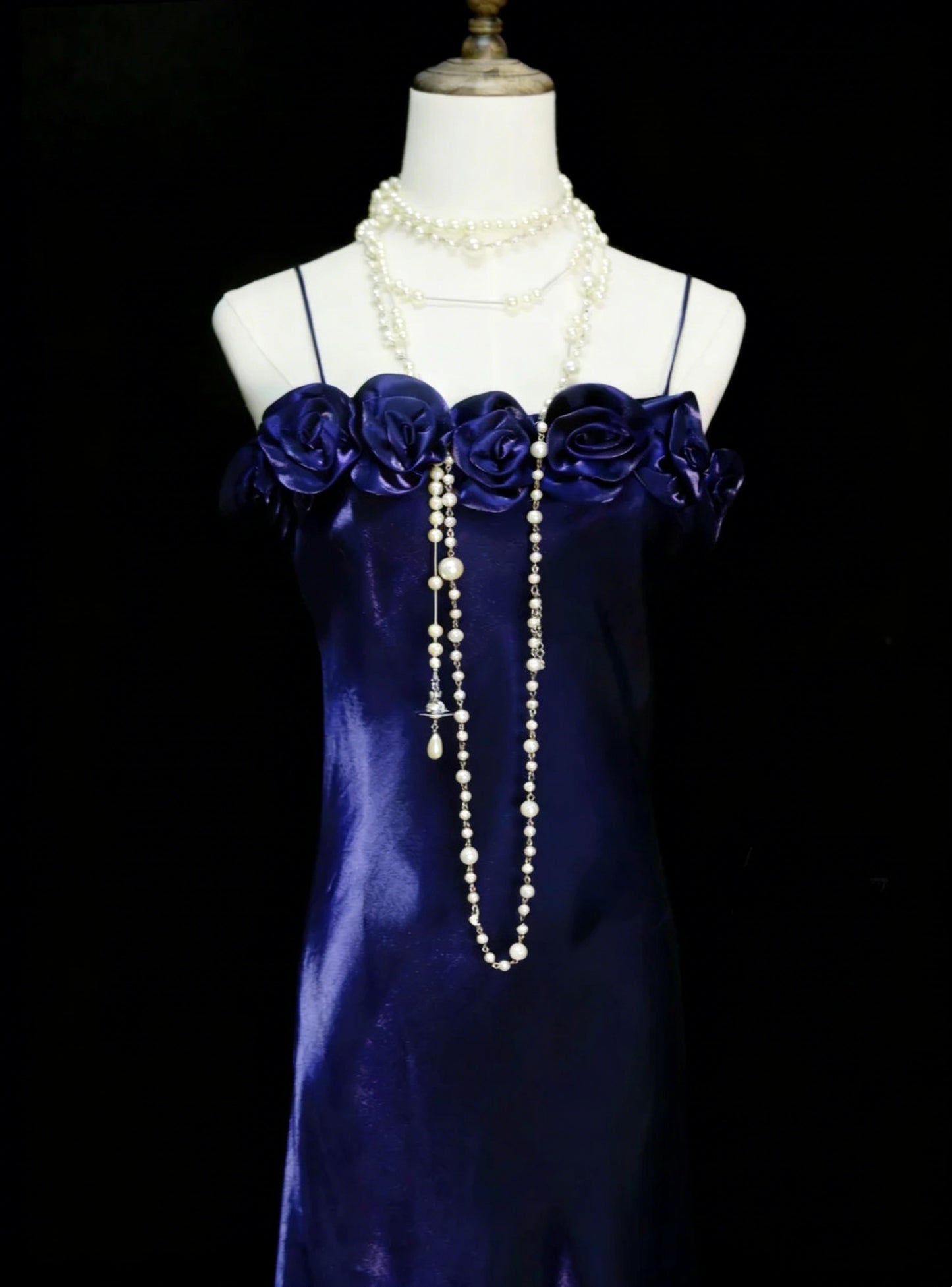 Robe de bal vintage années 80, coupe trapèze, bretelles spaghetti, bleu roi, ornée de fleurs 3D, sans manches, longue, N1456