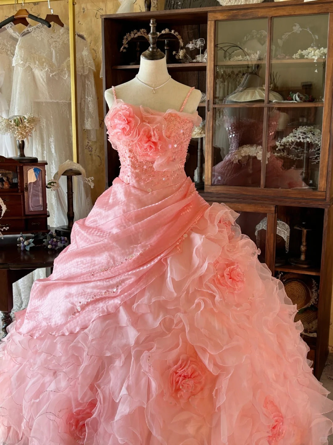 Vintage Ball Gown Spaghetti Straps Pink With Layers Tiered Sweet 16 Dresses Quinceanera Dress Long 15 Vestidos De Fiesta N2263