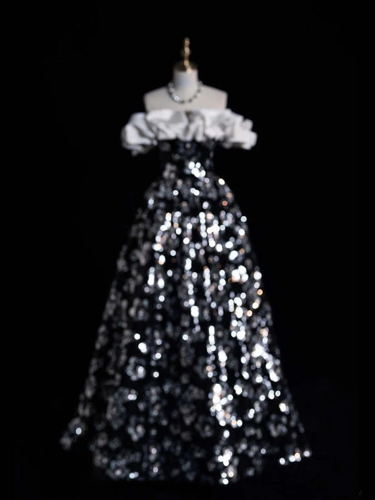 Elegantes, schulterfreies Ballkleid mit schwarzem Blumenmuster und Pailletten, ideal für College- und Sweet-16-Feiern, langes Abschlussballkleid für Teenager (N1166)