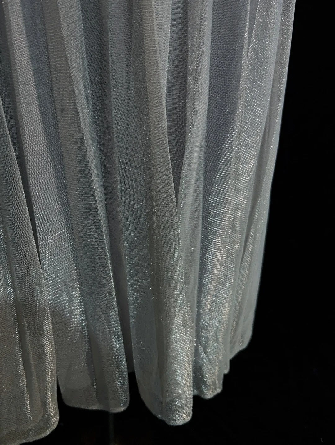 Süßes A-Linien-Spaghettiträger-Kleid in Silber, knielang, zum 18. Geburtstag, Abschlussballkleid N3692