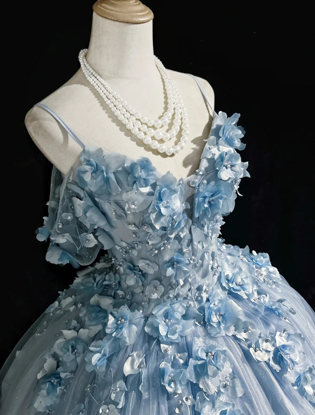 Beautiful Prom Dresses Ball Gown Off The Shoulder Tulle Blue With Appliqued Long Formal Gown N2926