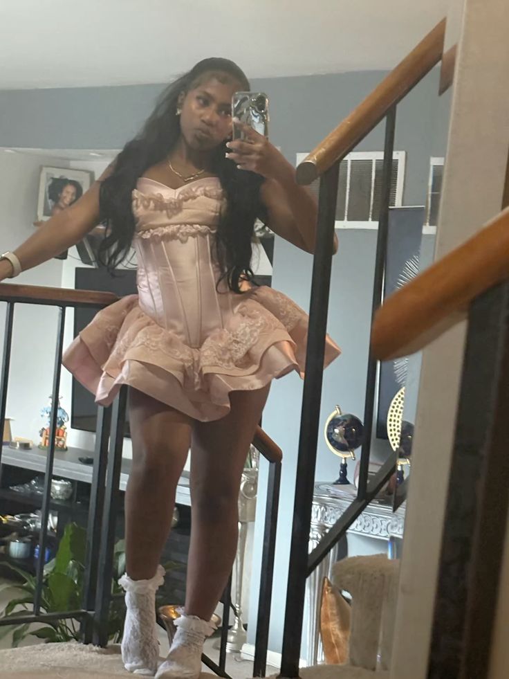 Sexy Ballkleid Sweetheart Pink Spitze Für Schwarze Mädchen Kurzes Abendessen 15. Geburtstagskleider Modetipps Cocktailkleid RB3649
