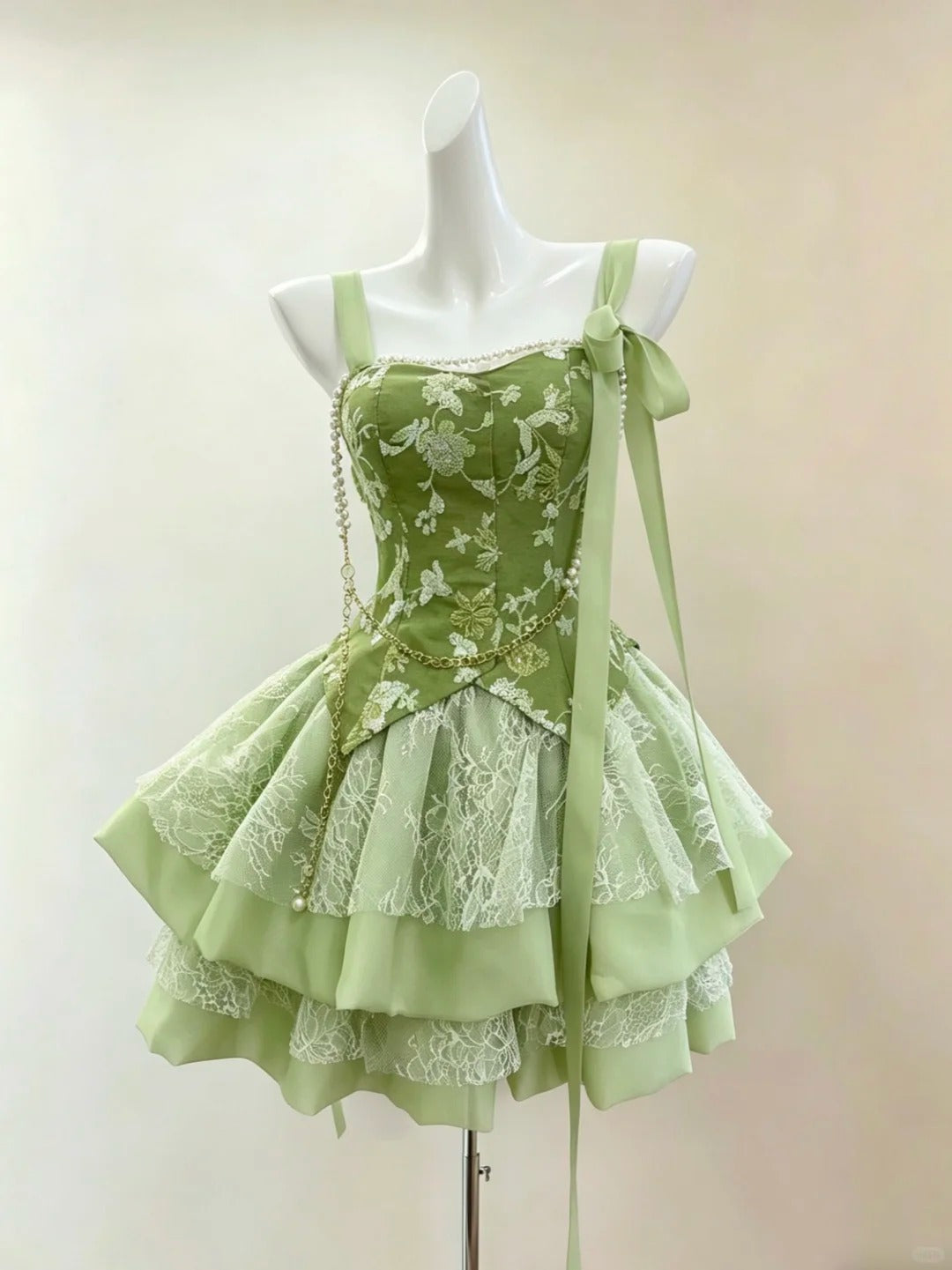 Magnifique Robe de Bal Bretelles Dentelle Verte Mini Robes de Remise des Diplômes Courtes Inspiration Tenues de Rentrée Scolaire Senior RB4696