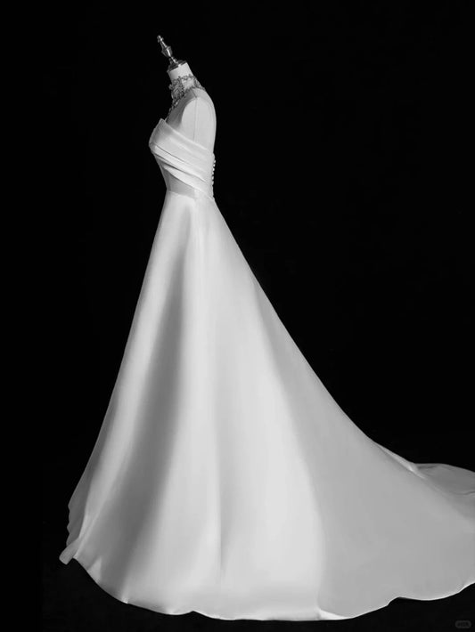 Modern Minimalist Ball Gown Strapless White Satin With Buttons Long Brides Gown Bridal Dress Wedding Dresses Style RB6558