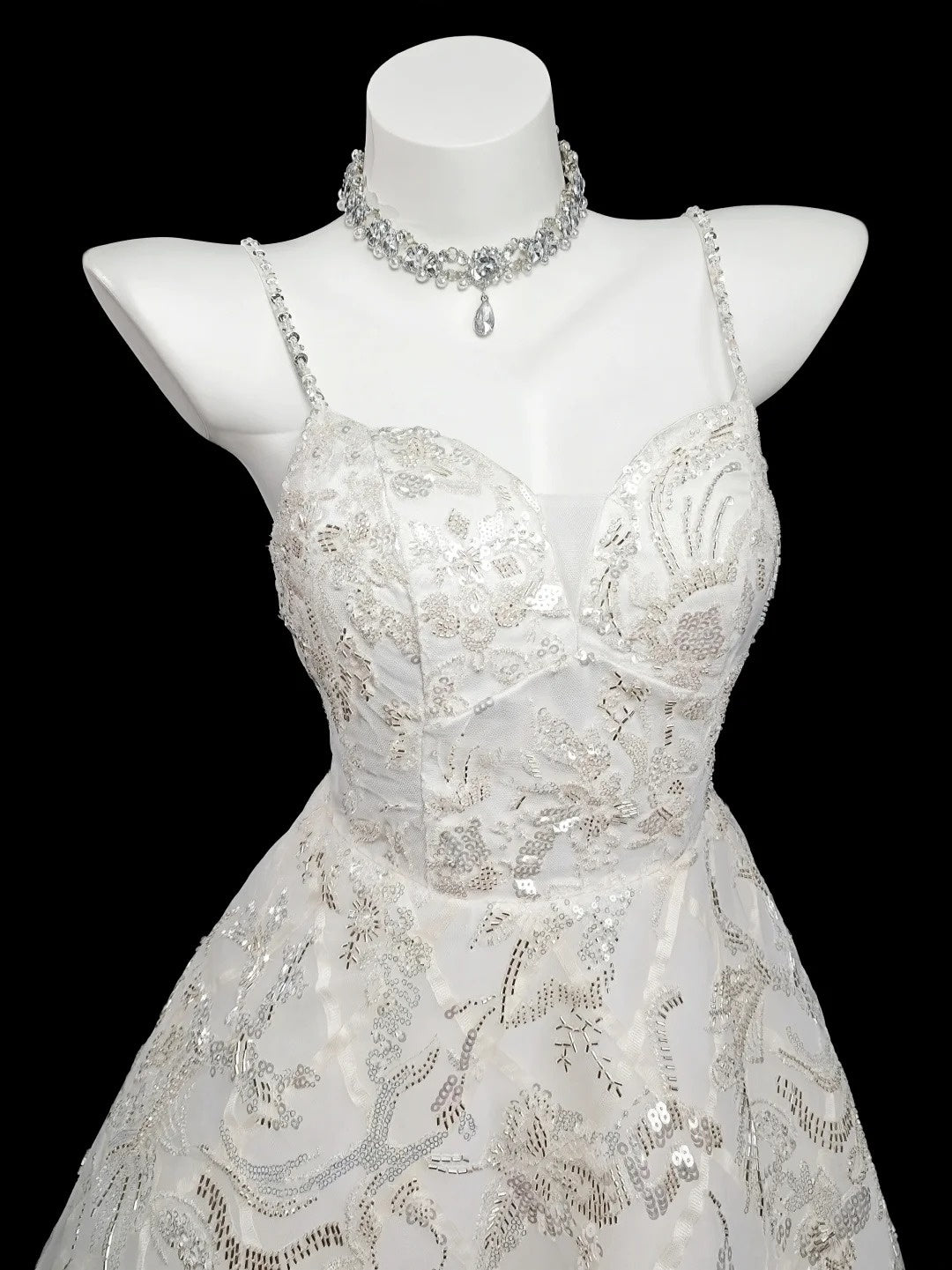 Romantic A Line Spaghetti Strap White Sequin Senior Short Graduation High School Homecoming Dresses N4556