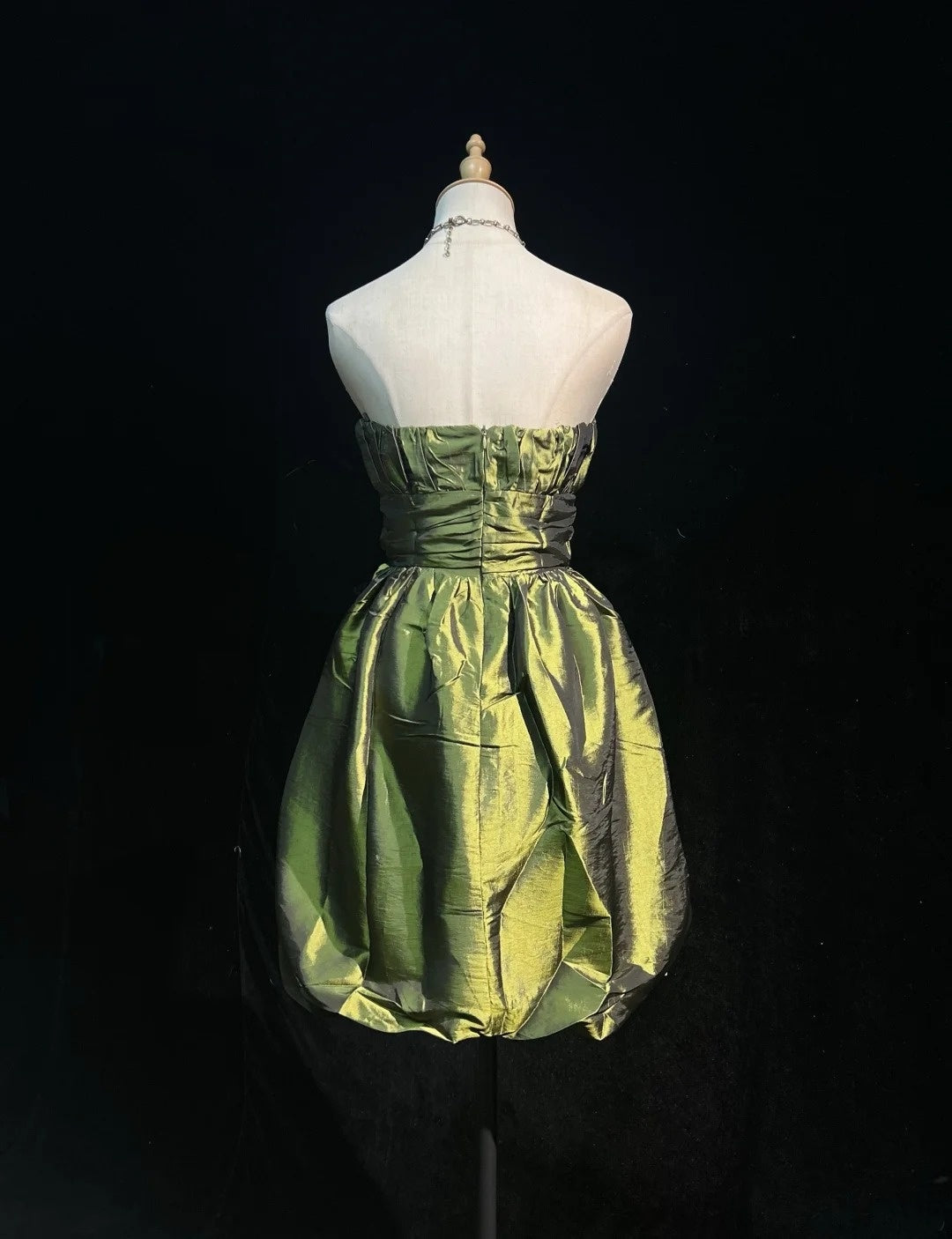 Robe de bal de fin d'année vert olive en taffetas bustier ligne A mignonne pour 16e anniversaire, tenues de rentrée scolaire N3654