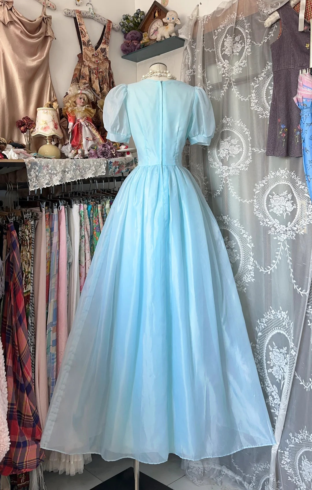 Robe de soirée longue bleue style rétro années 50, coupe trapèze, manches courtes, idéale pour un 18e anniversaire ou un bal de promo (N753)