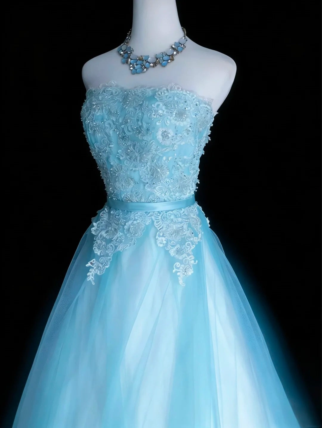 Pretty Prom Dresses Ball Gown Strapless Blue Tulle With Appliques Long Formal Dress N2953