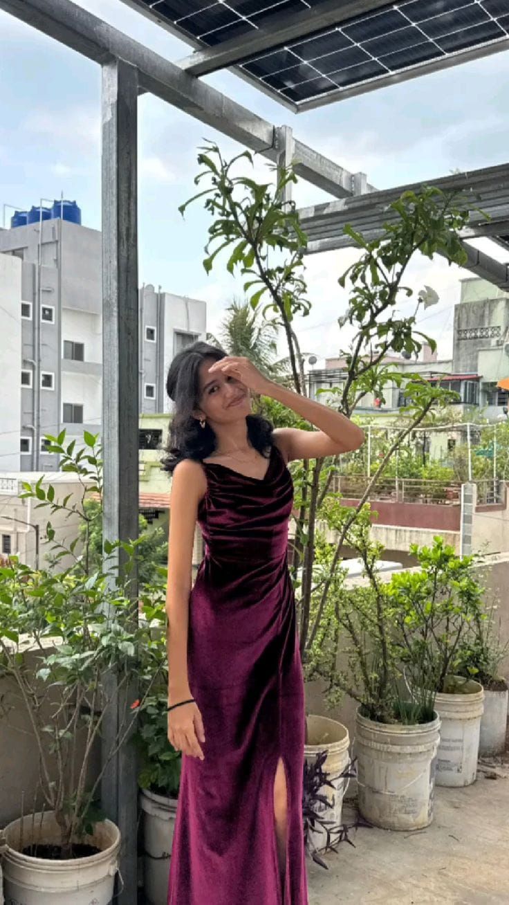 Modest Mermaid Spaghetti Strap Grape Velvet With Slit Prom Dresses Long Birthday Party Dress Evening Dresses N231