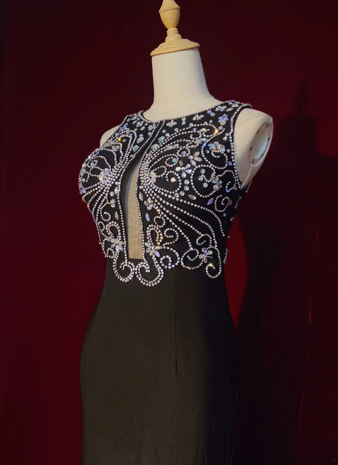 Bescheidene Ballkleider Meerjungfrau Scoop Neck mit silberner Perlenstickerei langes formales Abendkleid N3874