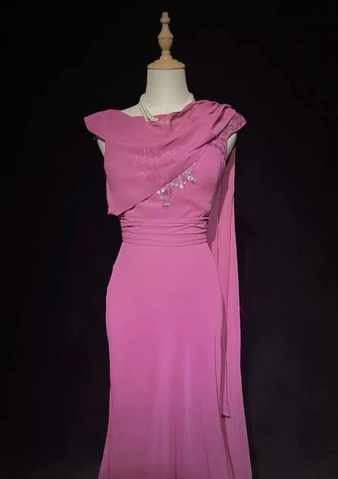 Robes de bal vintage Sirène Asymétrique Rose vif Mousseline sans manches Années 90 Longue Robe de soirée formelle N2638
