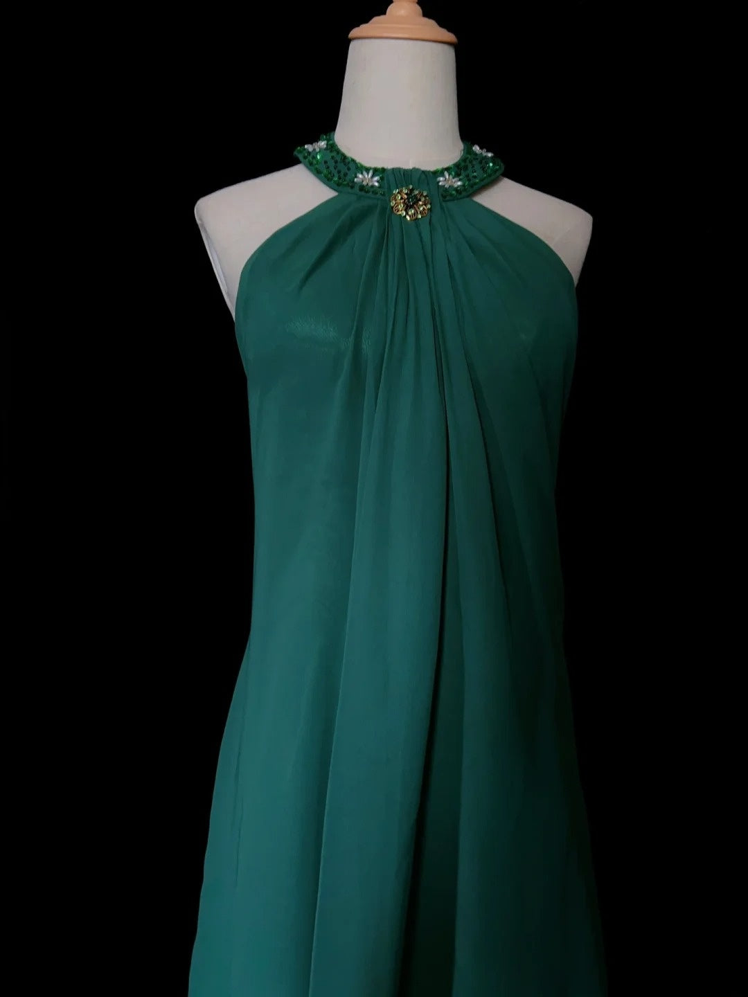 Vintage Prom Dresses 80er Jahre A Linie Neckholder Grün Chiffon mit Perlenbesatz Lange Abendkleider N3450