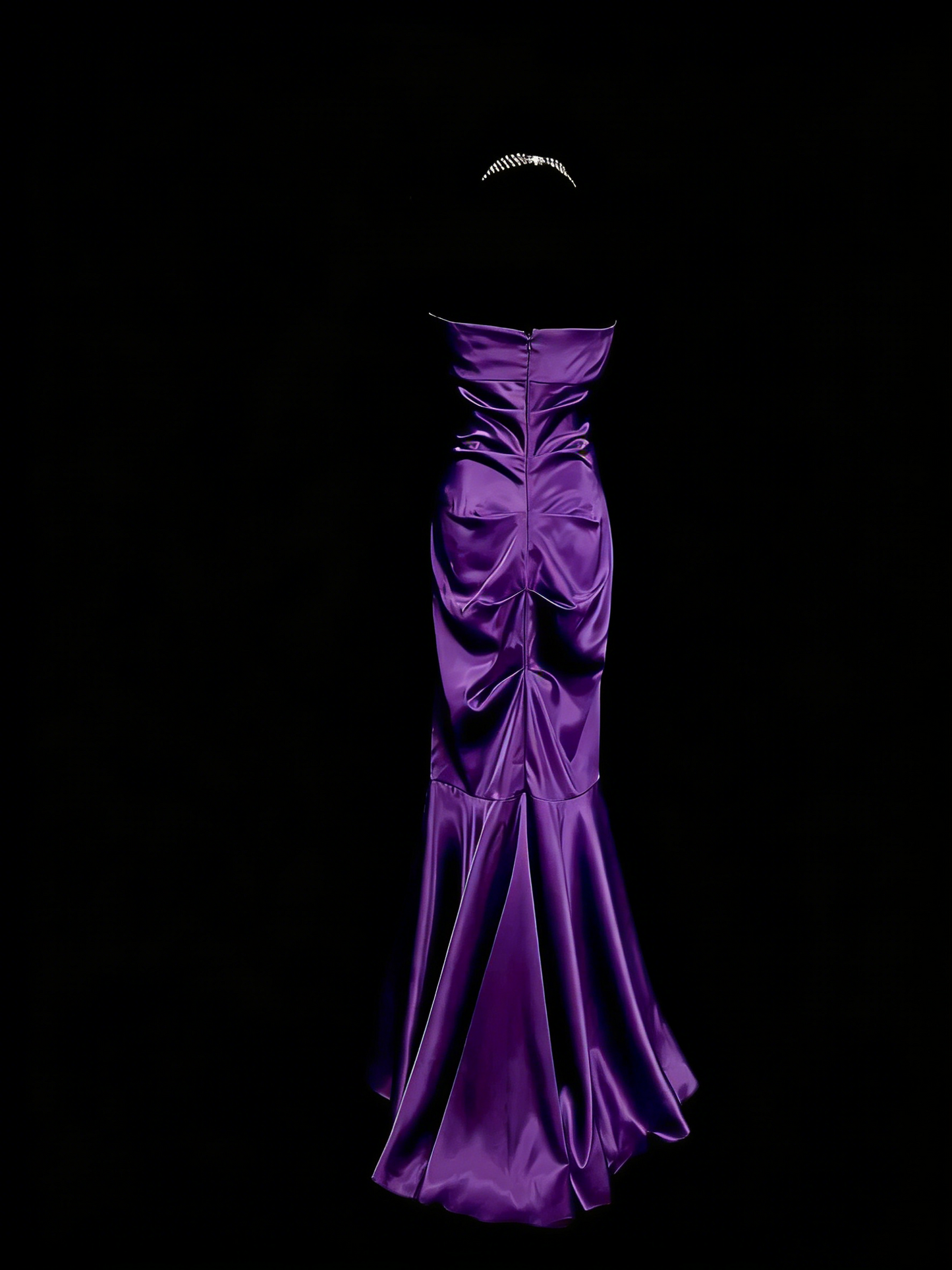 Robe de bal longue de soirée vintage sirène, décolleté cœur, en satin raisin, sans manches, années 80, N1450