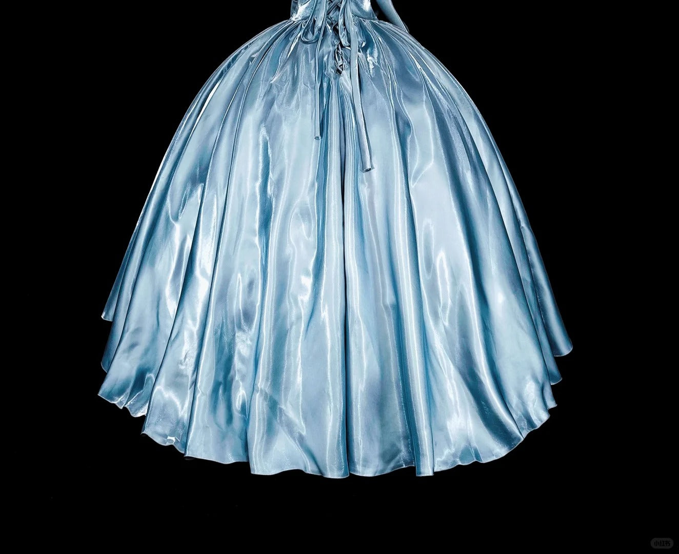 Robe de Bal Princesse Bustier Satin Bleu Ciel Clair avec Nœud Robes Douces 16 Ans Robe de Quinceanera N3417