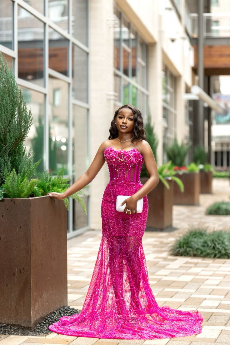 Elegantes, trägerloses Meerjungfrauen-Abendkleid in Fuchsia-Schwarz für Damen, ideal für Ball, Party oder festliche Anlässe, auch zum 18. Geburtstag geeignet (AB787).