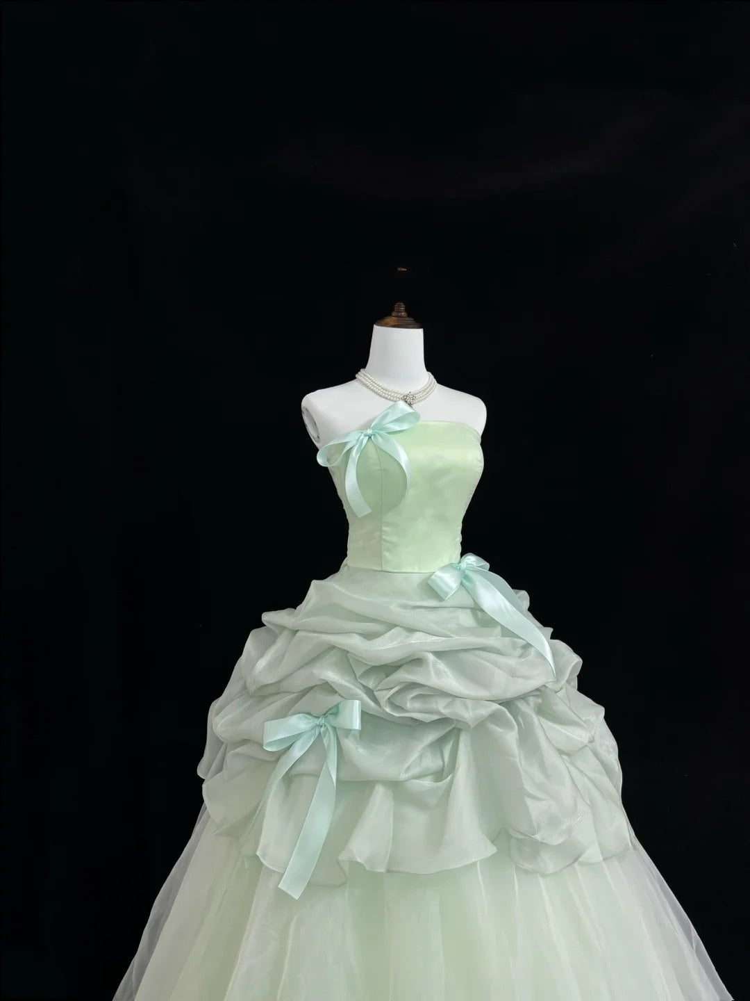 Sweet 16 Dresses Long Ball Gown Sweet Sixteen Long Birthday Dress Strapless Sage Green Tulle Formal Gown RC0340