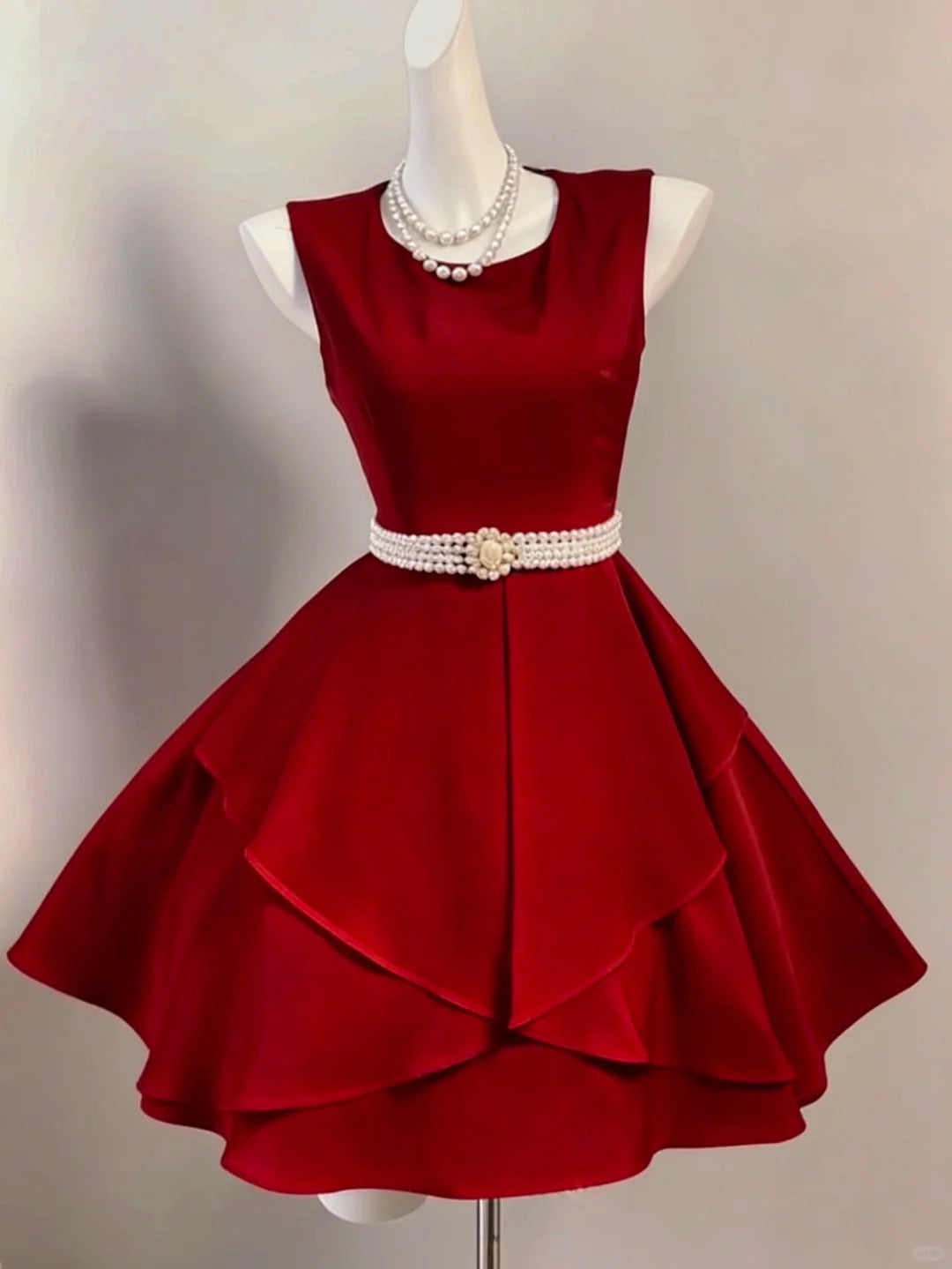 Retro Ball Gown Wine Red Burgundy Satin Night Short Graduation Dresses Inspo Senior Homecoming Outfit RB4885