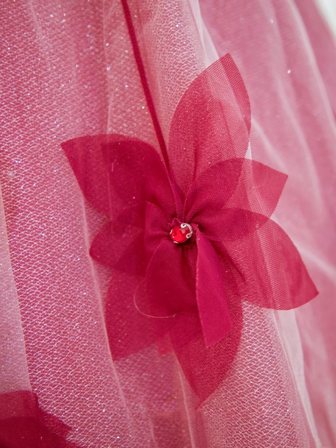 Hübsche Ballkleider Trägerloses Rot Tüll mit Blumen Langes Abendkleid N2937