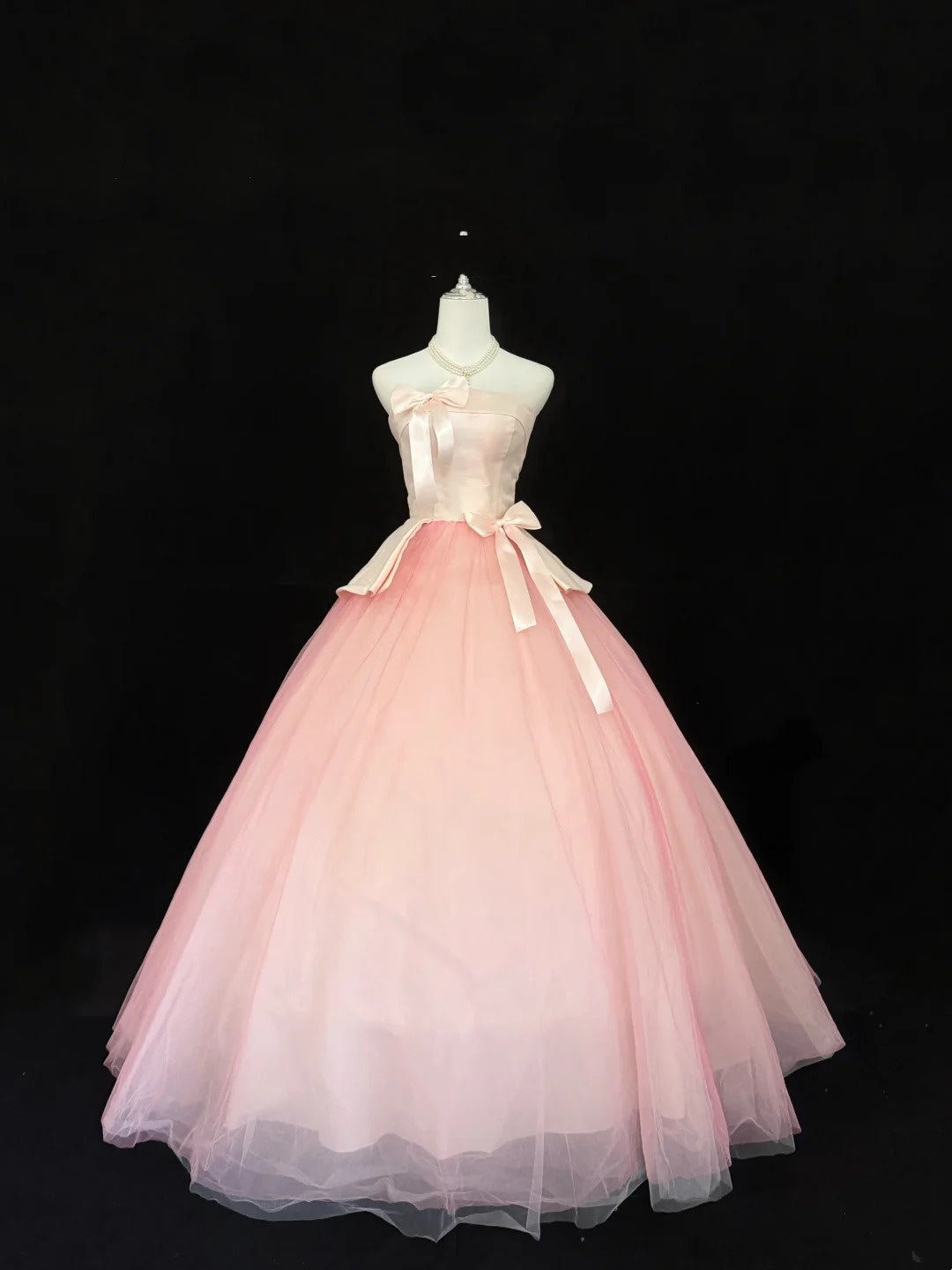 Langes Ballkleid für Sweet 16, langes Geburtstagskleid für 16. Geburtstag, trägerloses formelles Kleid aus Tüll in zartem Rosa RC0333