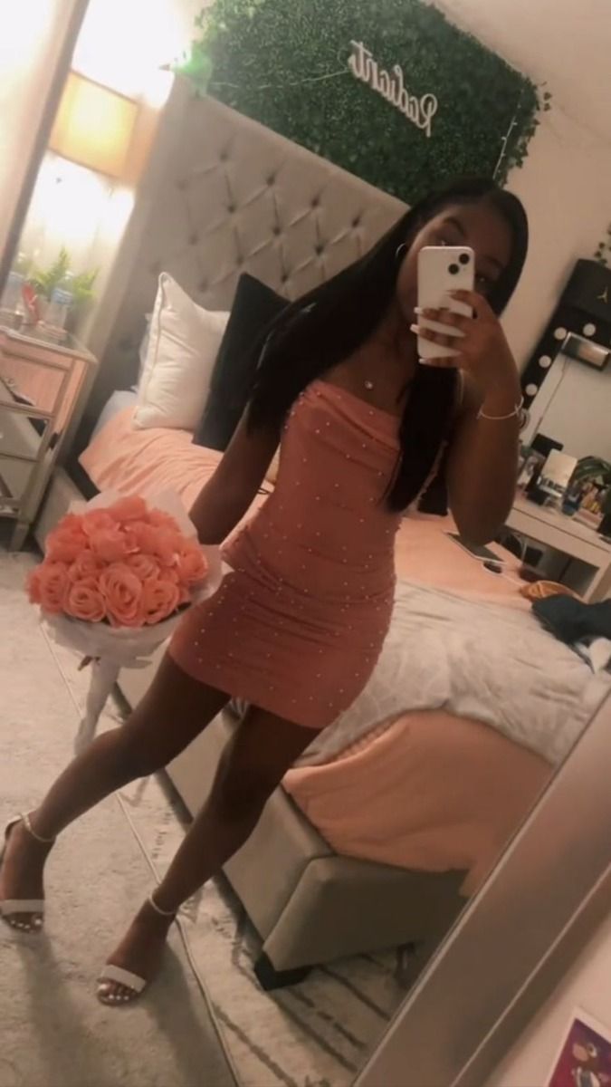 Robe de bal moulante colonne sexy à bretelles spaghetti rose pour filles noires, Inspo courte pour robe de rentrée scolaire RB4179