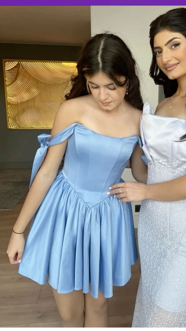 Minimalist A-Linie Träger Blau Satin Semi-formal 12. Klasse Kurze Inspo Abschlussballkleider RB4525