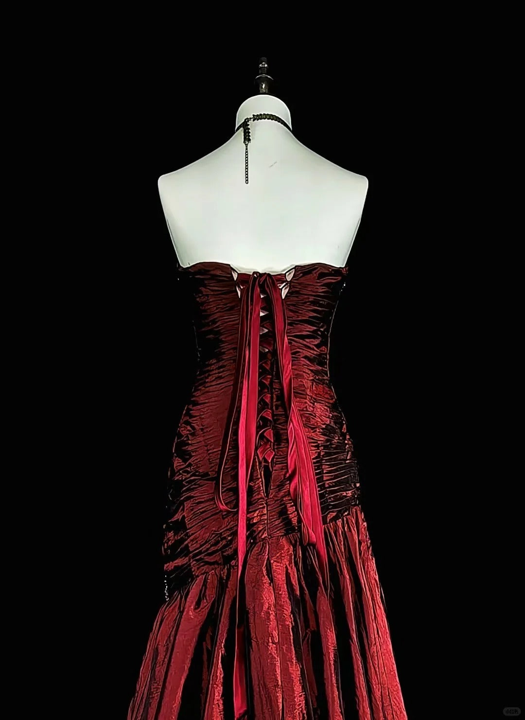 Robes de bal vintage sirène bustier bordeaux foncé satinées avec perles années 80 longue robe de soirée N2708