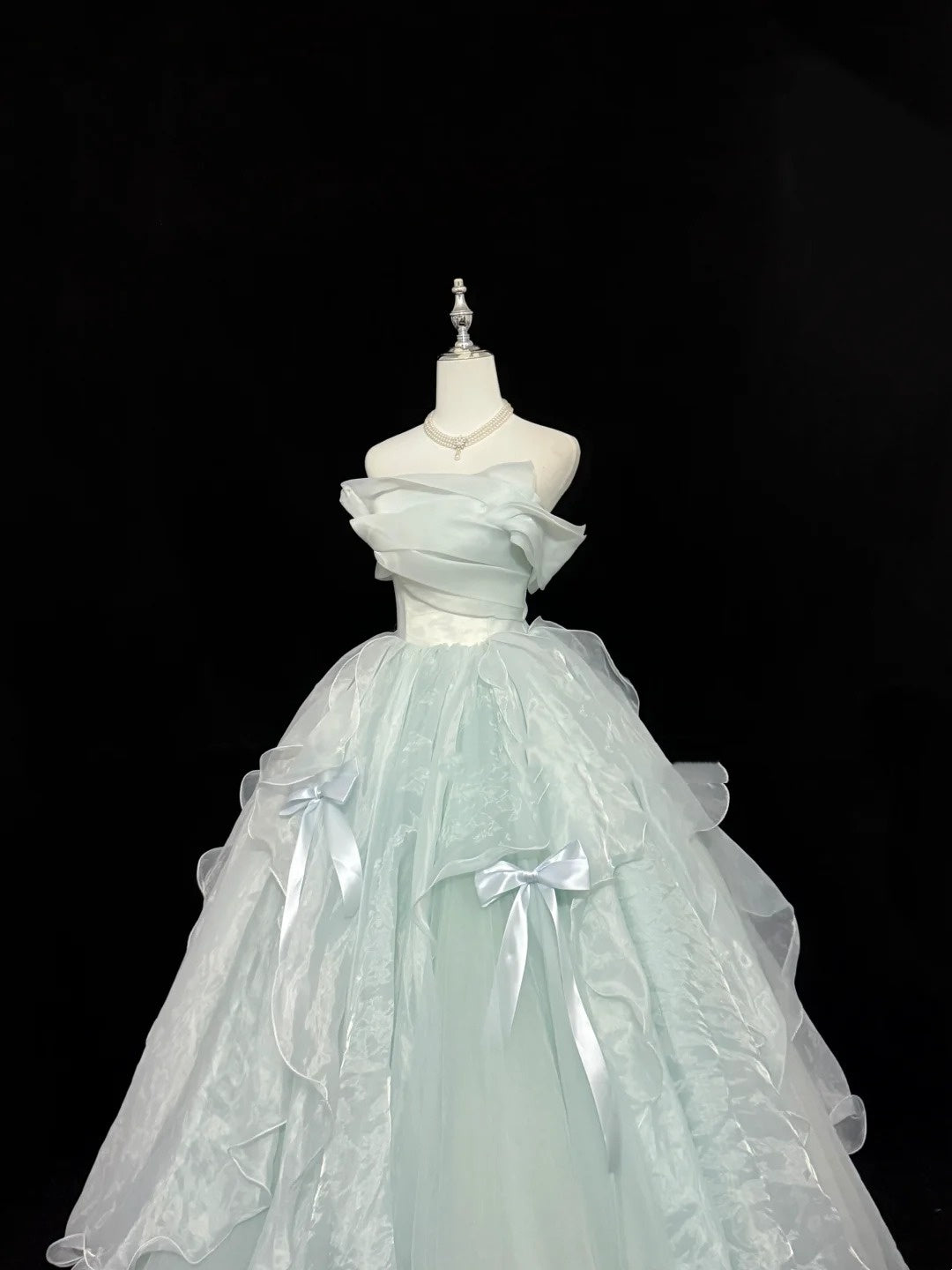 Sweet 16 Dresses Long Ball Gown Sweet Sixteen Long Birthday Dress Strapless Sage Green Formal Gown RC0365