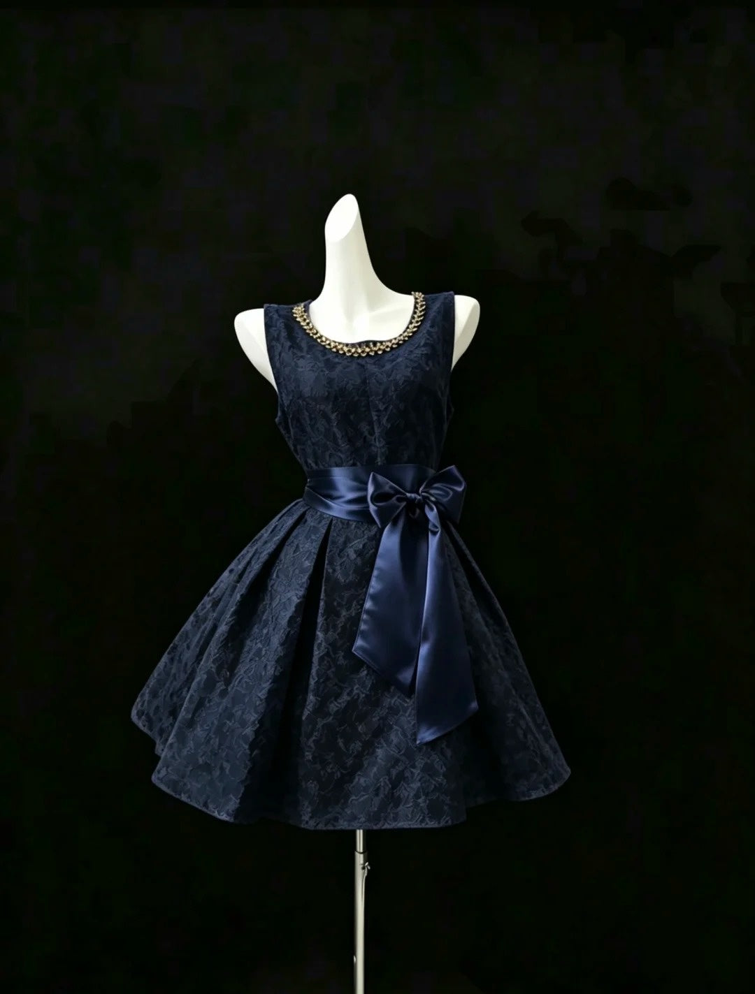 Bescheidenes Ballkleid Marineblaues Satin Abschlusskleid Kurz High School Für 8. Klasse Senior Inspo Homecoming Ballkleid RB3311