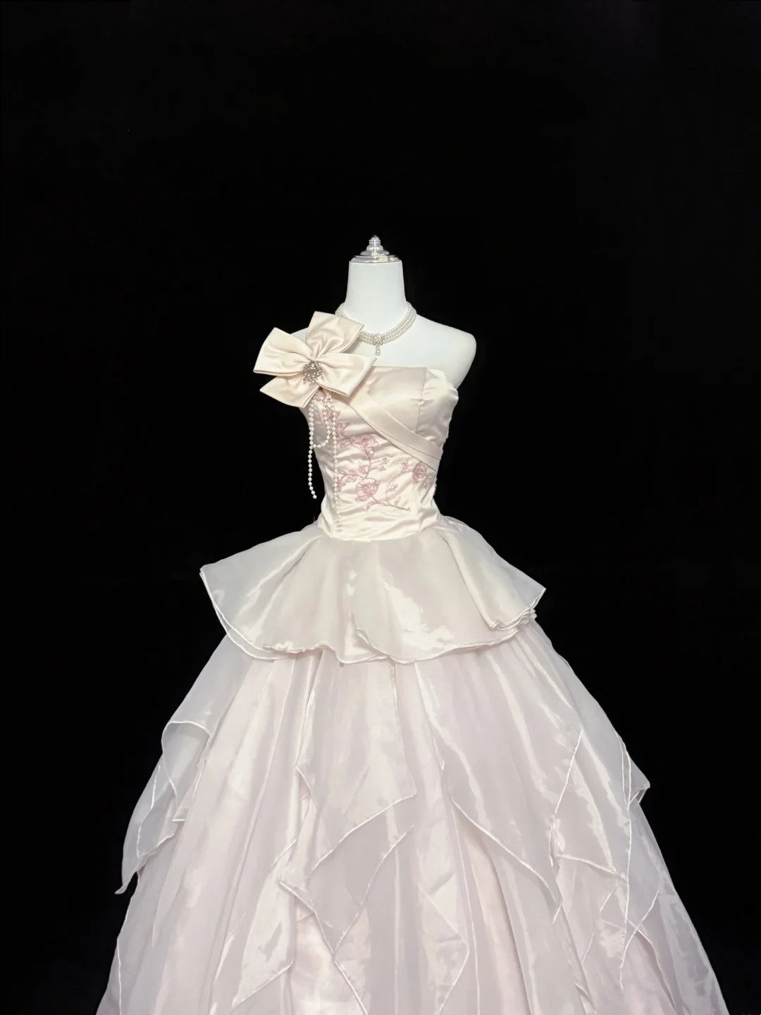 Sweet 15 Quinceanera Dress Ball Gown Strapless Light Pearl Pink With Tiered Long 15th Birthday Gown RC0273