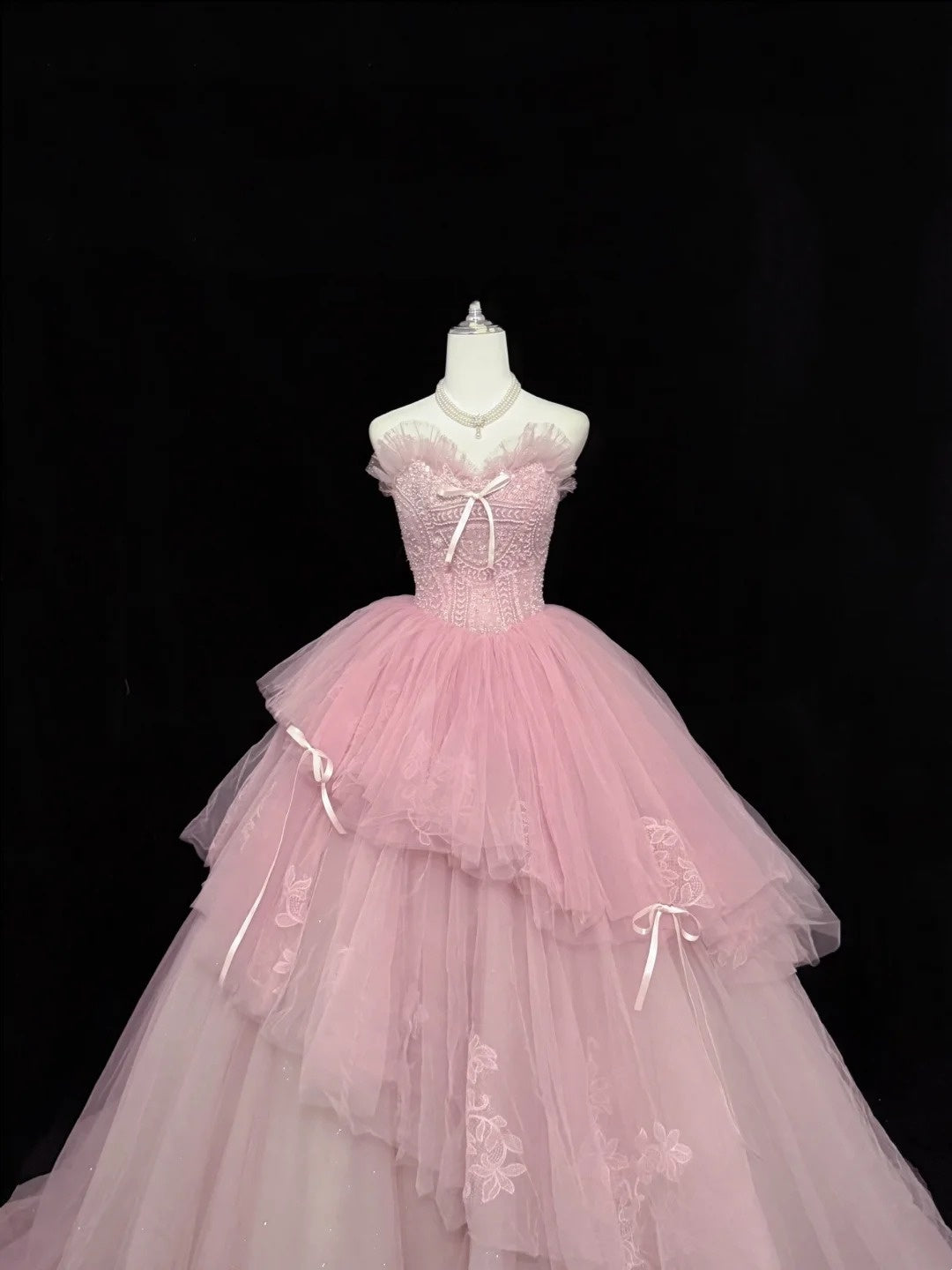 Sweet 15 Quinceanera Dress Ball Gown Sweetheart Pink With Lace Appliqued Tiered 15th Birthday Gown RC0237