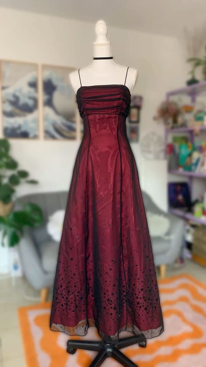 Vintage Prom Dresses A Line Spaghetti Strap 90s Sleeveless Burgundy Black Long Evening Formal Dress RB3021