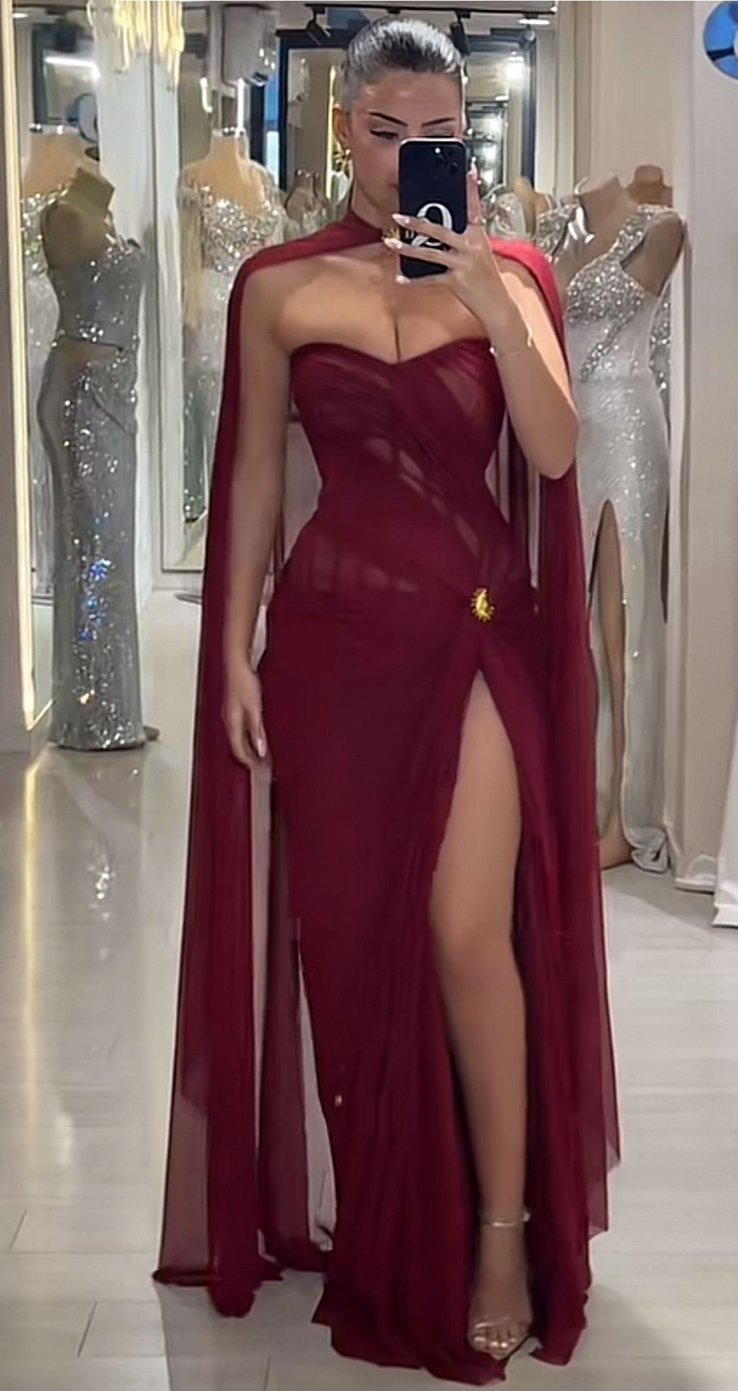 Cocktailkleid für Damen, Etuikleid mit Herzausschnitt, burgunderrot mit Cape, Schlitz, plissiert, lang, für Abschlussfeier, Abendveranstaltung, Ballkleid AB1893