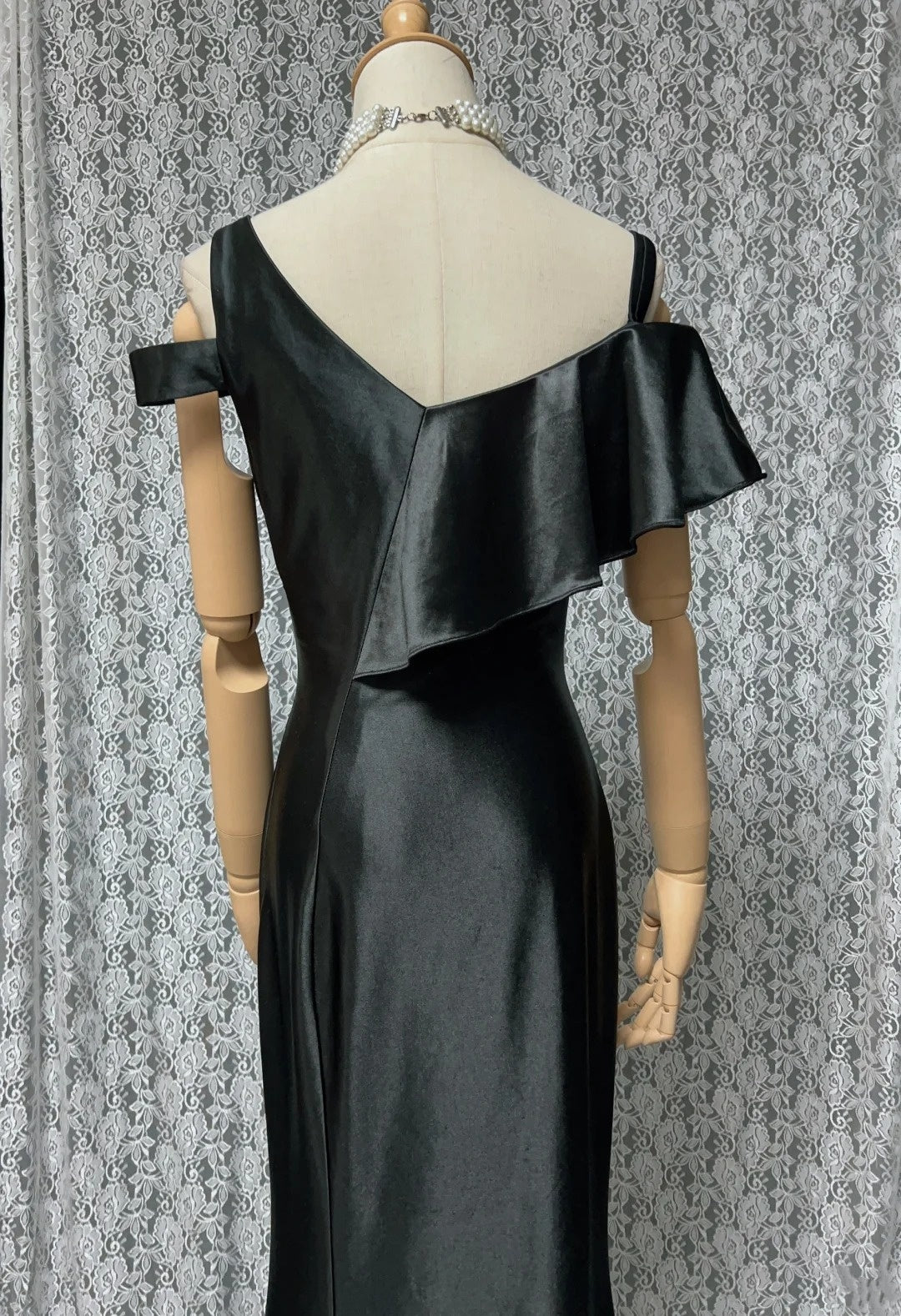 Vintage Prom Dresses Mermaid Spaghetti Strap Black Tie Dress Sleeveless 1990s Long Formal Evening Gown N2637