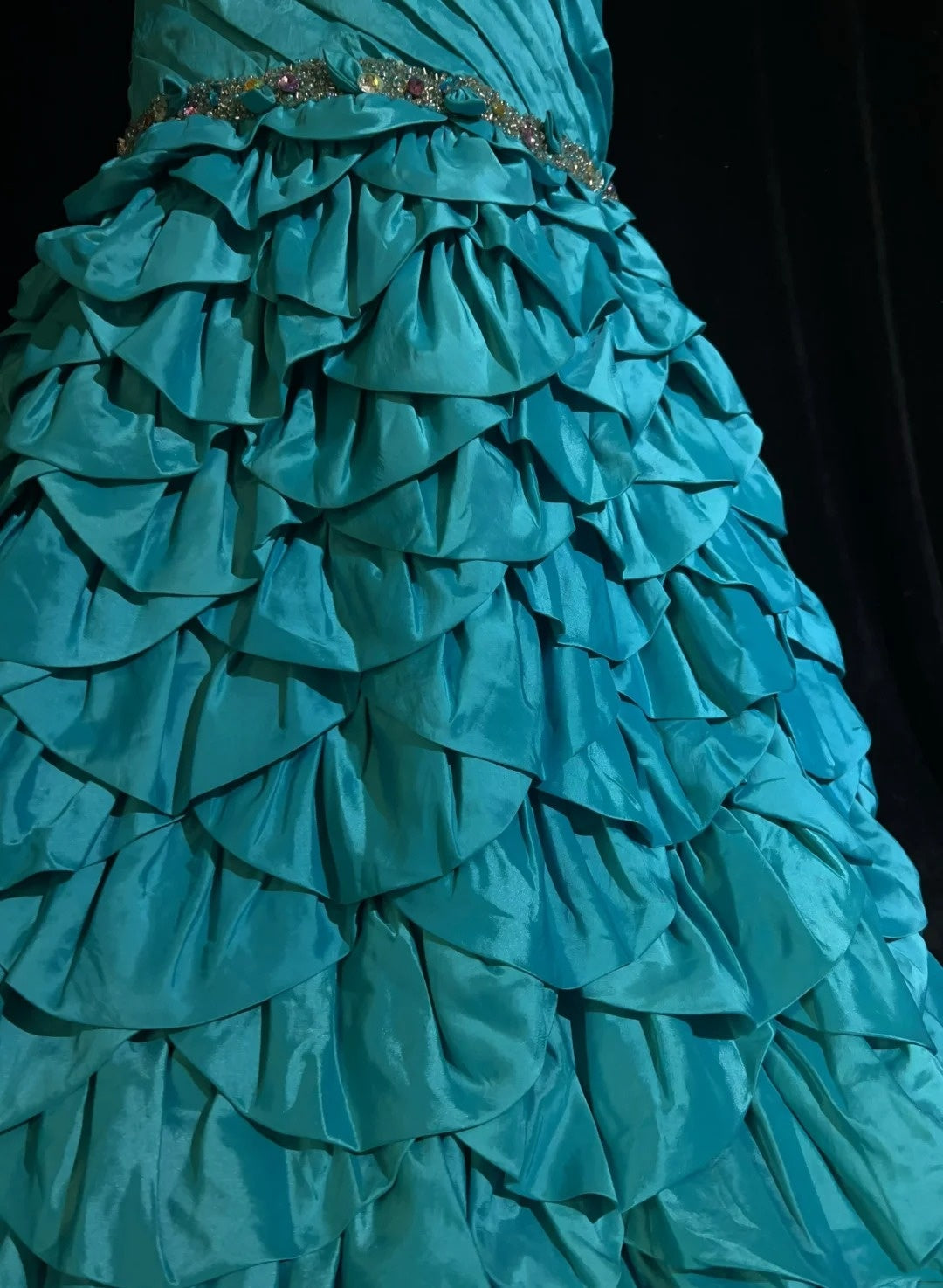 Robes de bal vintage Sirène Asymétrique Rétro Taffetas Bleu Perlé Années 90 Robe de Soirée Longue N2905