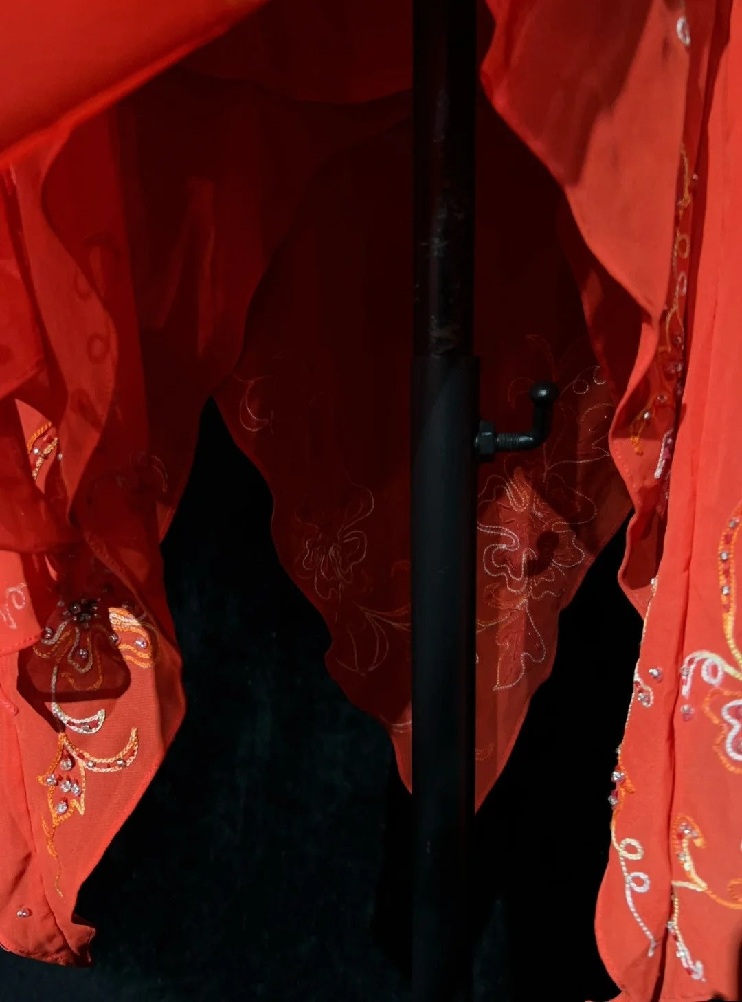Vintage Abschlussballkleider A-Linie Spaghettiträger Rot Midilänge Chiffon 1990er Formelles Abendkleid N2665