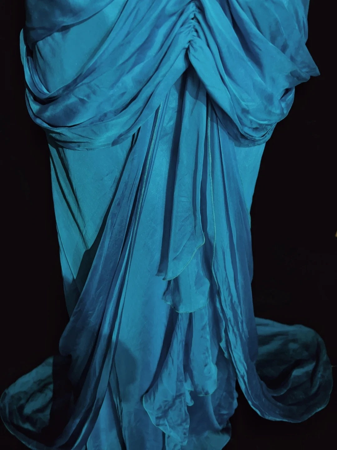 Bescheidene Ballkleider Meerjungfrau Spaghettiträger Blau Chiffon Ärmellos Mit Blatt Formelles Abendkleid N3841