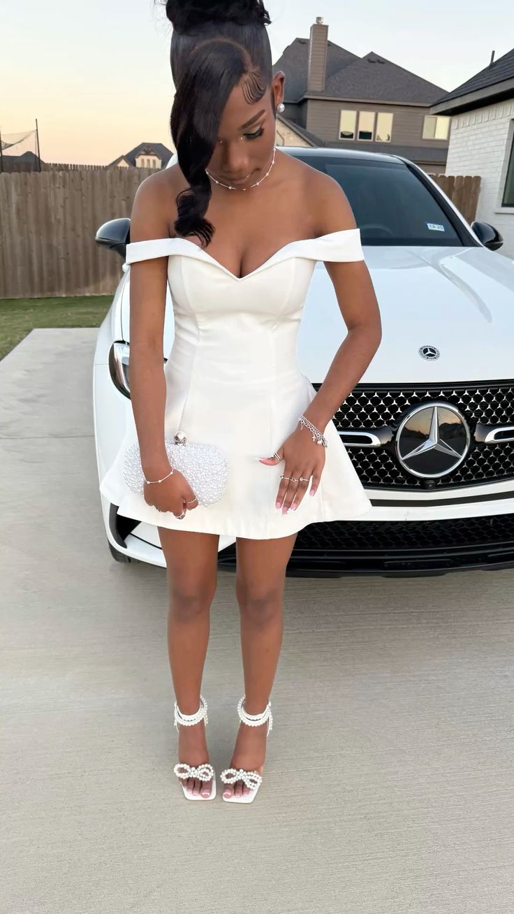 Flirty Short Homecoming Dresses Ball Gown Off The Shoulder White Senior High Shool Graduation Mini Hoco Outfits RB4555