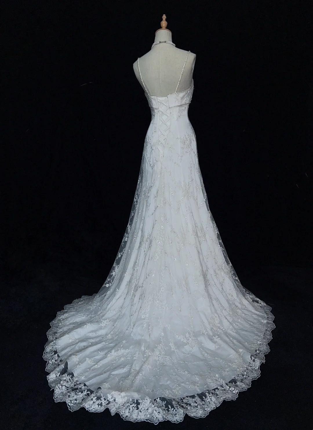 Vintage Brautkleider Inspo Meerjungfrau Spaghettiträger Weiß Lang 1980er Mit Spitze Brautkleider N3367