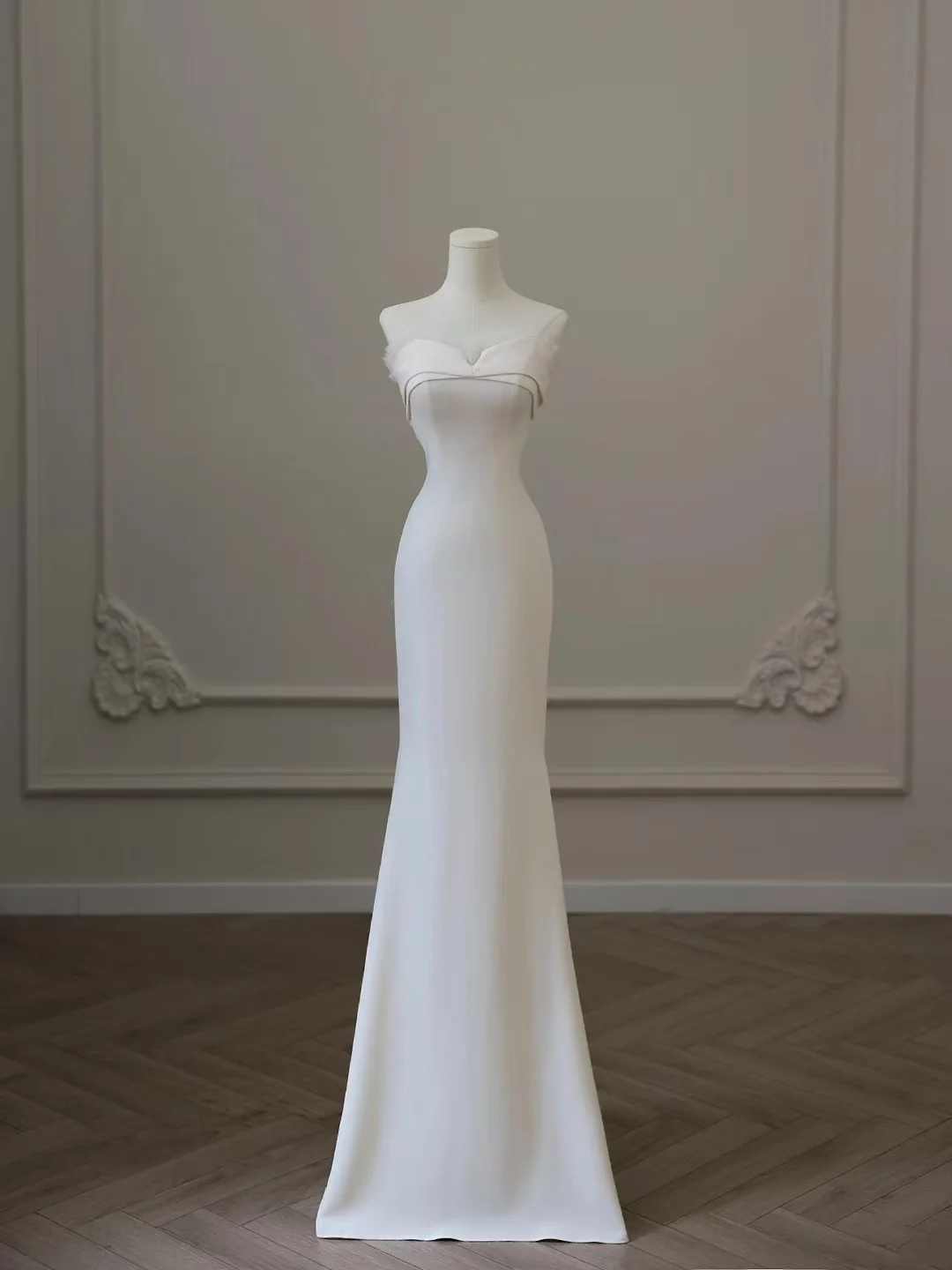 Prinzessin Meerjungfrau Weiß Liebsten Korsett Zurück Ärmelloses Satin Langes Brautkleid Plissee Bräute Kleid A054