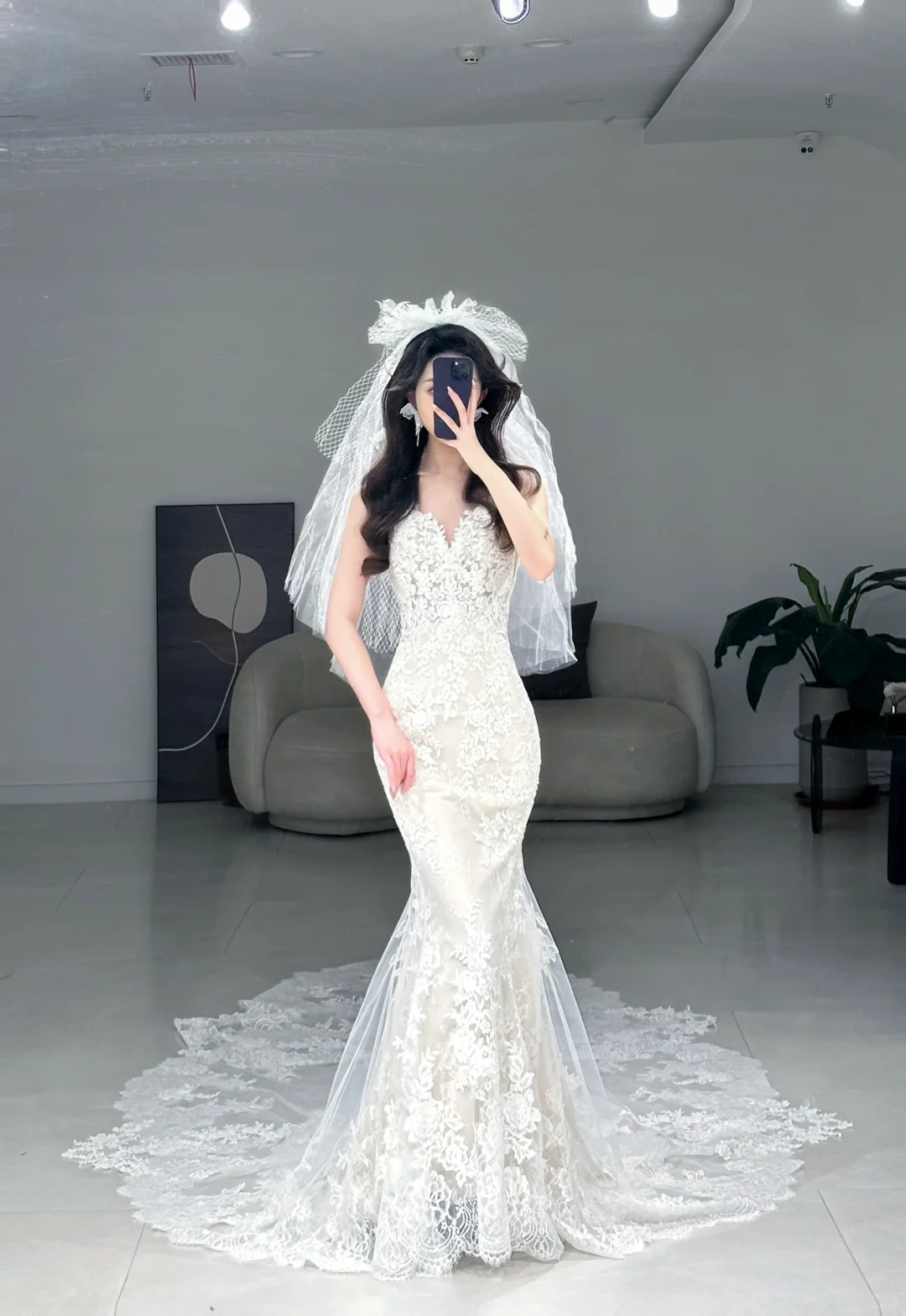 Einzigartiges Meerjungfrau-Brautkleid mit Spaghettiträgern und ärmelloser Spitze, figurbetontes Brautkleid, wunderschönes formelles, süßes Brautkleid A119