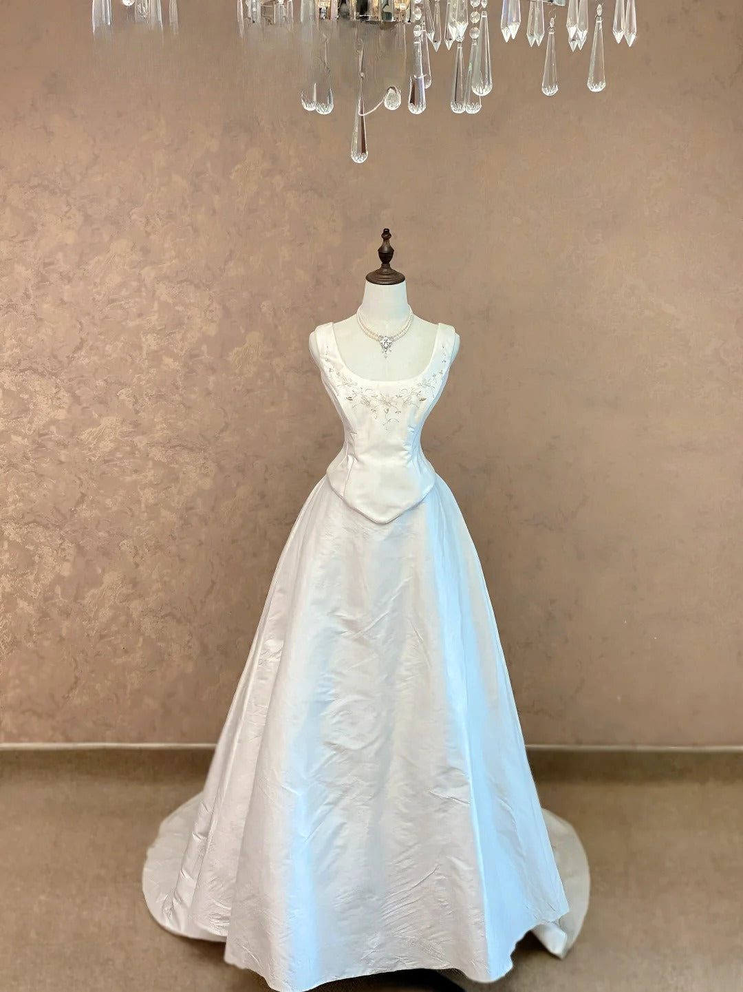 Vintage 80s Ball Gown White Satin Summer Autumn Winter Brides Dress Long Wedding Dresses RB9010