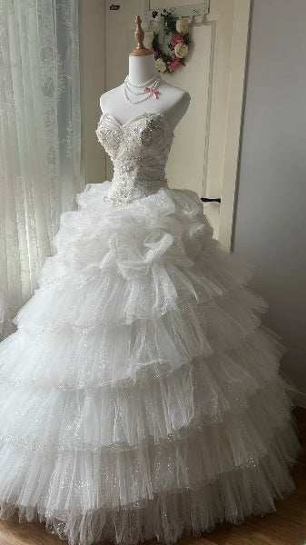 Langes Sweet-16-Kleid mit herzförmigem Ausschnitt, weißer Tüll, bodenlanges Ballkleid, Geburtstagskleid für den 16. Geburtstag RC0393