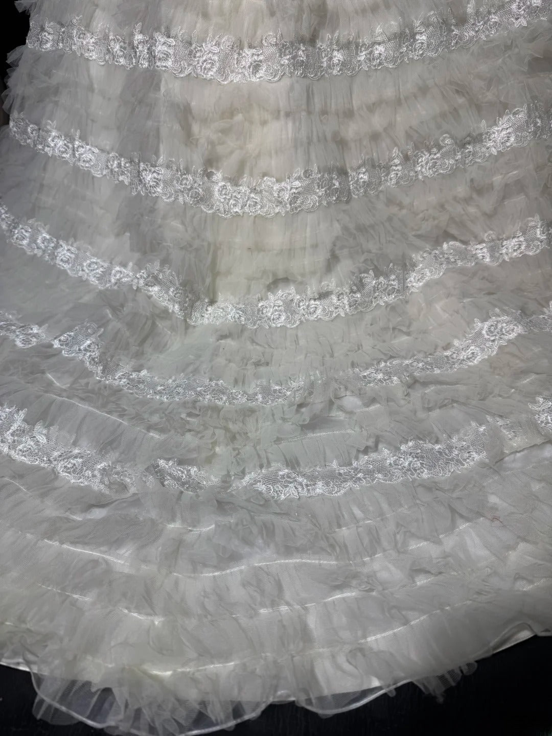 Robe de mariée sirène élégante, sans bretelles, en dentelle blanche à volants, longue et cintrée, style vintage années 1920 AS030