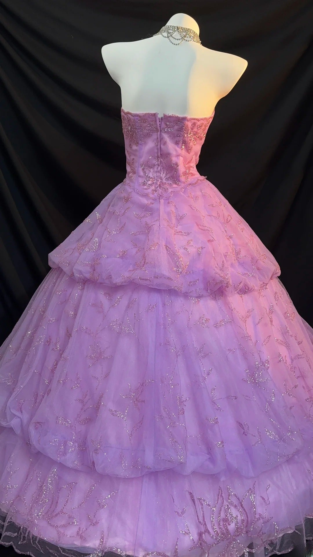 Jolie robe de bal bustier en tulle lilas à paillettes avec perles, longue robe de Quinceañera, robe de Cendrillon RB3372