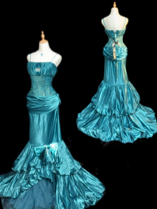 Vintage Prom Dresses Meerjungfrau Spaghetti-Träger Ärmellos Blau Korsett Eng Anliegende Lange Abendformelle Outfits RB3459