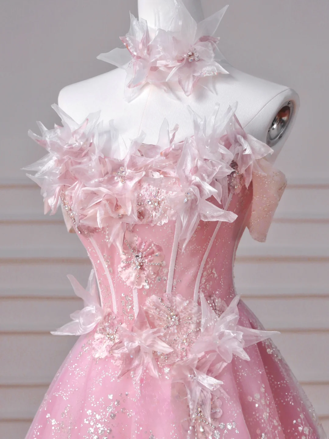 Fairy-tale Ball Gown Strapless Pink Tulle With Flowers Long Formal Fancy Beaded Prom Evening Dress Dinner Outfits Party Gowns AQ085